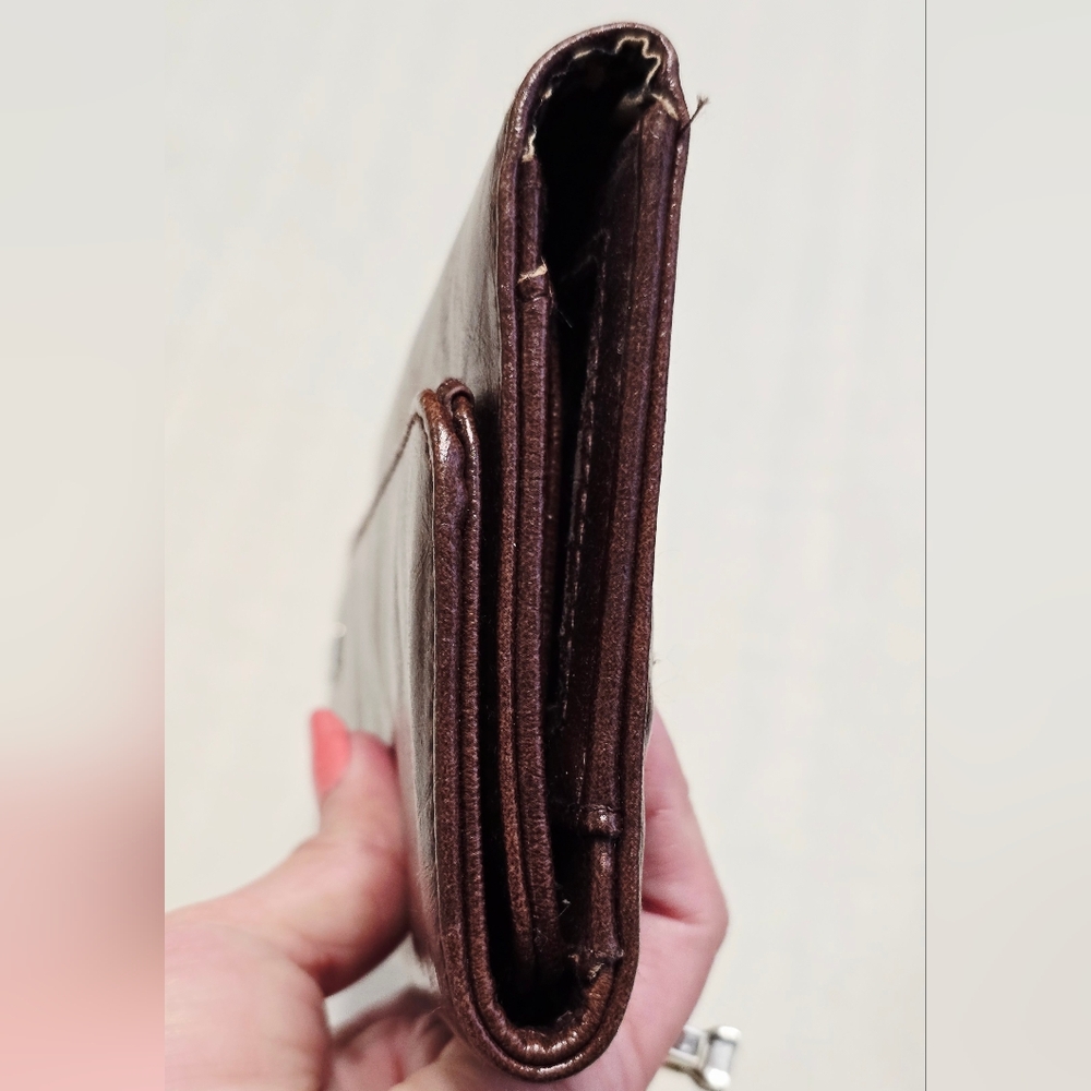 Kenneth Cole Reaction Brown Leather Continental Wallet - Picture 4 of 12